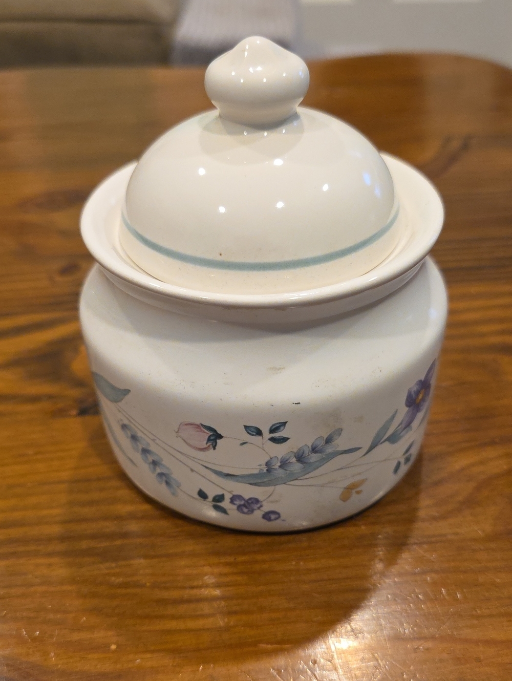 Pfaltzgraff Retired April Sugar Dish With Lid